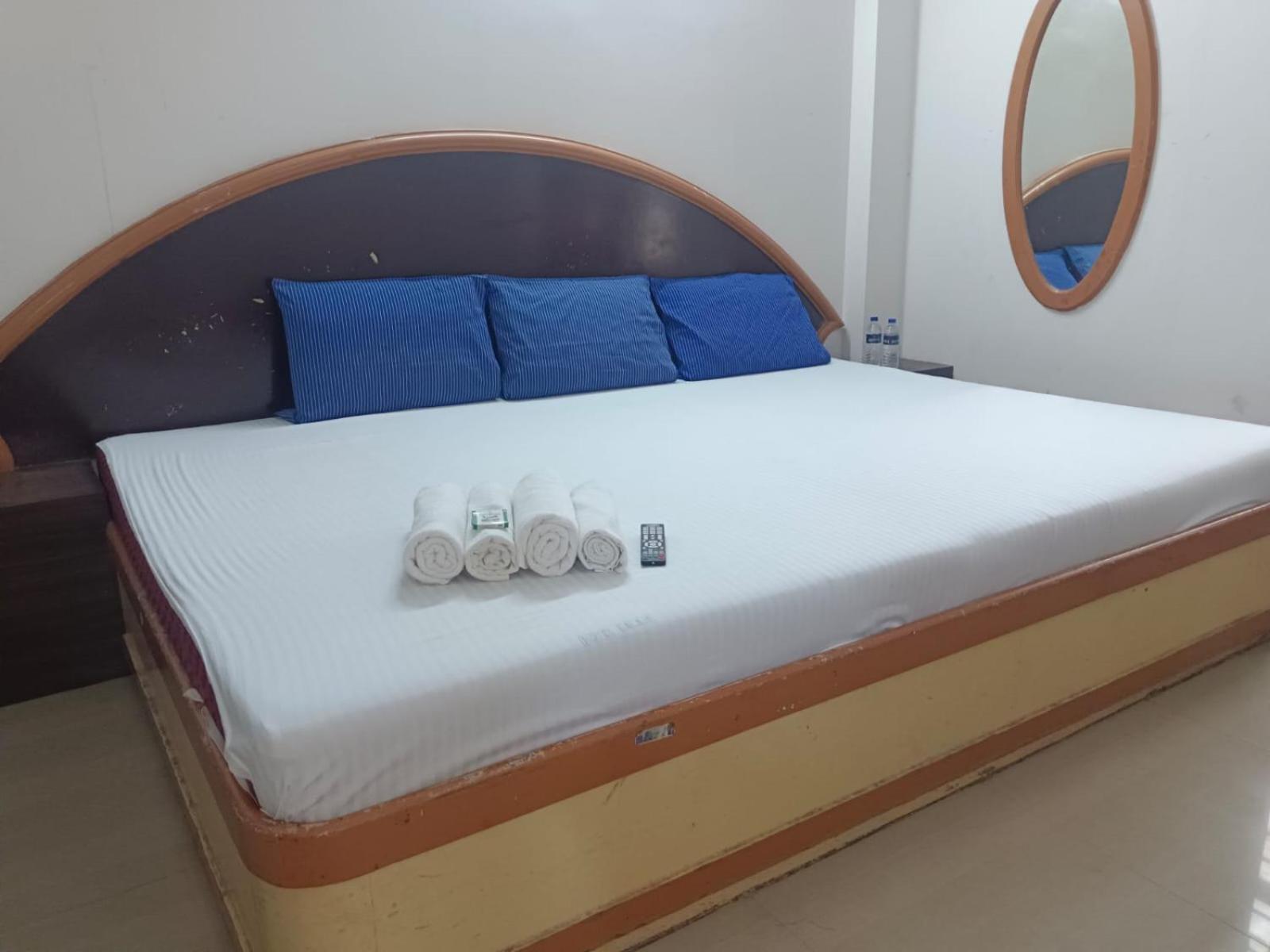 Sree Balaji Hotel - Lodge Kânyâkumârî Extérieur photo