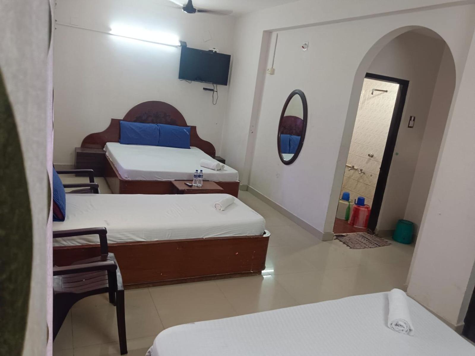 Sree Balaji Hotel - Lodge Kânyâkumârî Extérieur photo